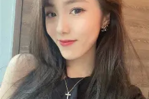网红黄一鸣账号被封：从自曝未婚生女到遛狗冲突网红生涯大翻车