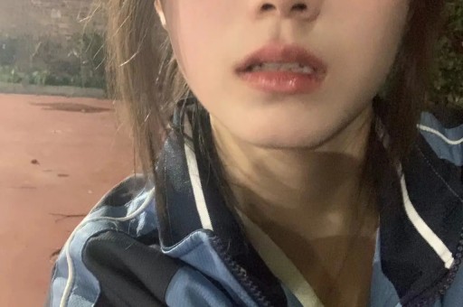 陪玩陪睡只是皮毛！继手伸进裤子后又一女星自曝50多都不放过