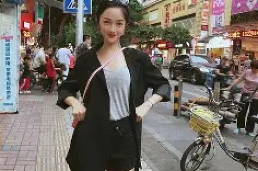 下午察:卖假货的董宇辉为何不惊慌 下午察:卖假货的董宇辉为何不惊慌